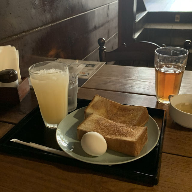 まるで秘密基地？