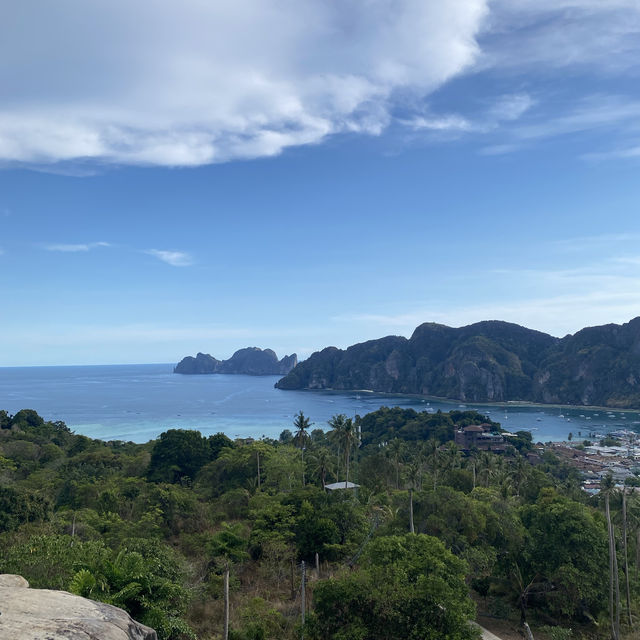 Viewpoint 2 at kohphiphi