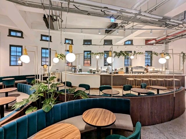 台南-警察局拘留所改建的咖啡館：南美館溫故知新