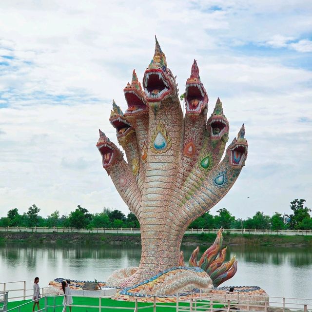 วัดบ้านไร่