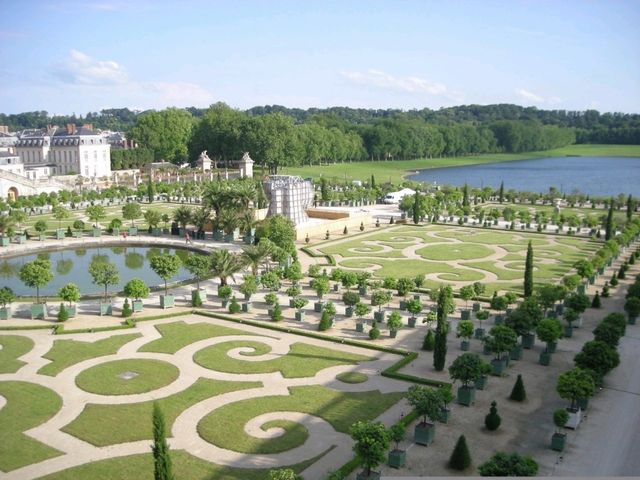 Gorgeous and Massive Park