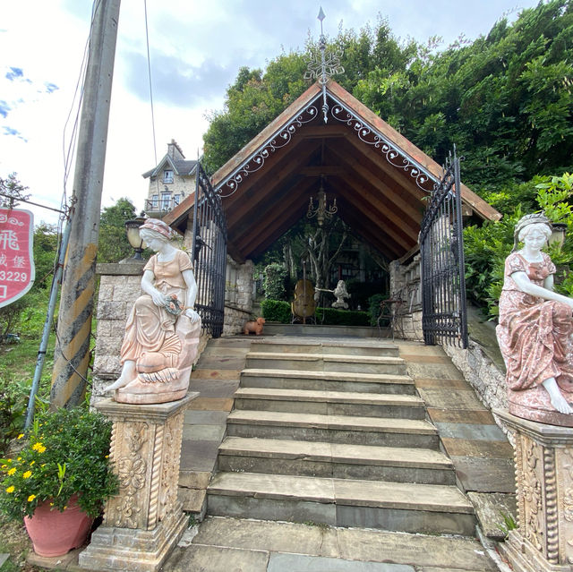雲和山的彼端-老英格蘭集團霞飛音樂城堡