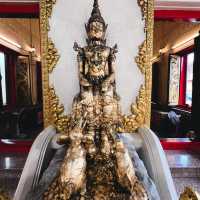 วัดกระทุ่มเสือปลา 
