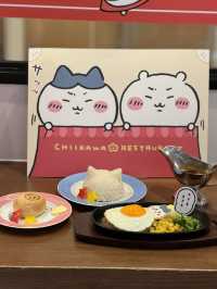 ちいかわの“ファミレス”をコンセプトにしたカフェ🍰 