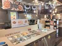 兩餐🥘｜韓國火鍋年糕吃到飽，特色年糕韓式炸雞令人驚艷👍