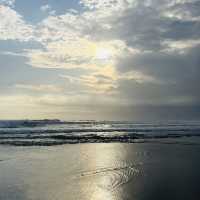 A Solo Surfer’s Paradise