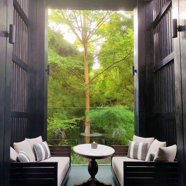 Majestic Landscaped Resort in Bali