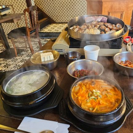 新大久保]ジューシーなサムギョプサル&大邱マクチャン[韓国料理