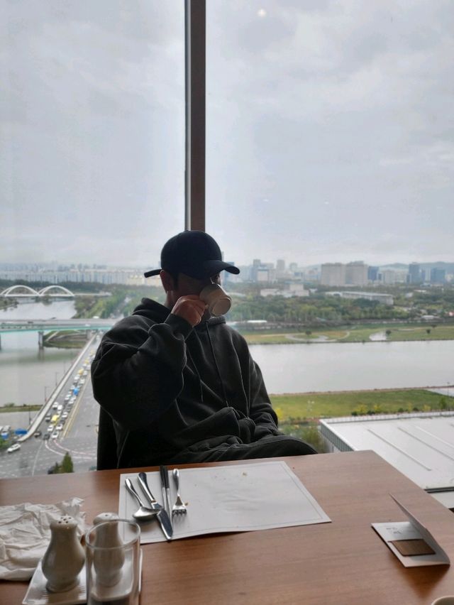 조식 레스토랑 뷰가 찐이었던 대전 호캉스