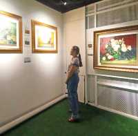 ชมศิลปะ ฮีลใจ ที่ Legacy art gallery 