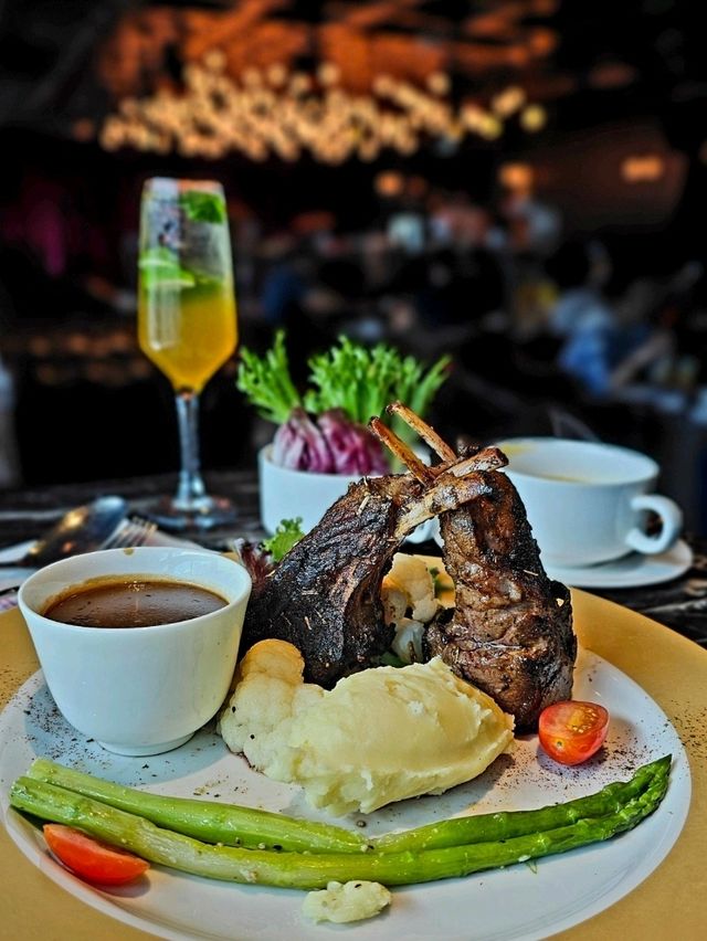 A Budget-Friendly Culinary Delight at Jazz Hotel Penang