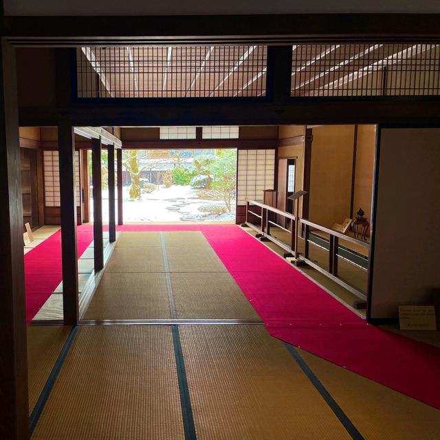 岐阜景點｜冬雪到「飛驒小京都」高山老街一日遊—高山 古い町並