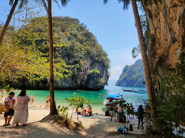 Tranquil Retreat at Pak Bia Island