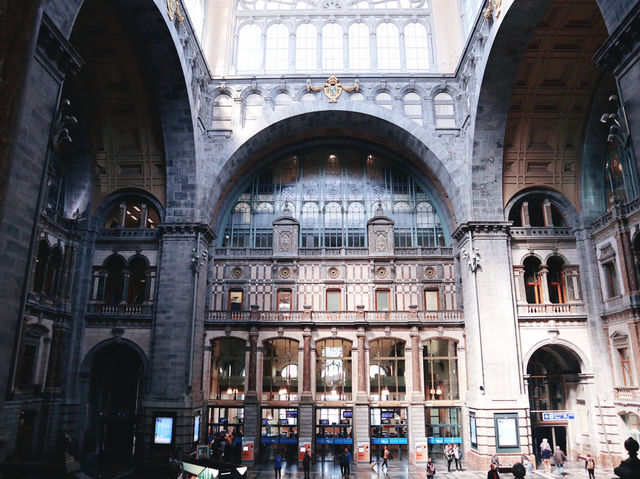 比利時🇧🇪 超美的安特衛普中央車站😍🏰🚄