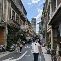 From Chi Feng's Charm to Da Dao Cheng’s Dusk Delight