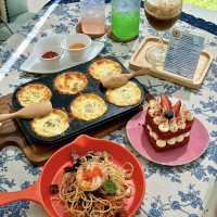 Koffee Thai by บ้านน้ำเรือนศิลป์ - ฉะเชิงเทรา