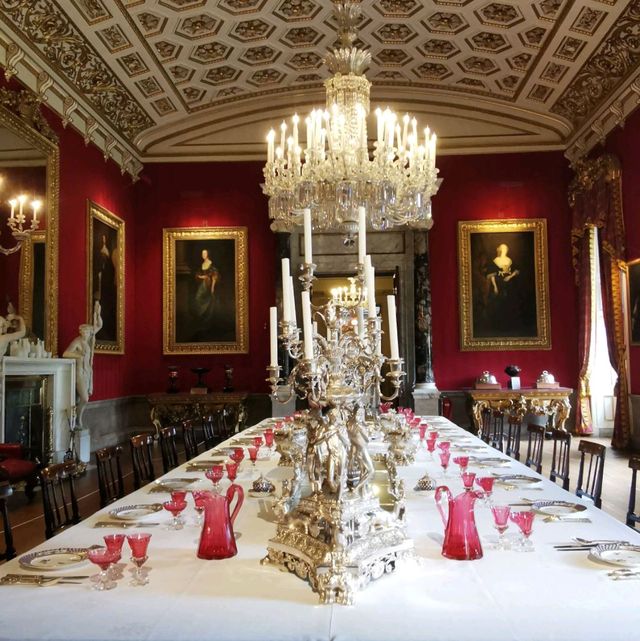 英國Cavendish家族莊園景點，美麗的Chatsworth House