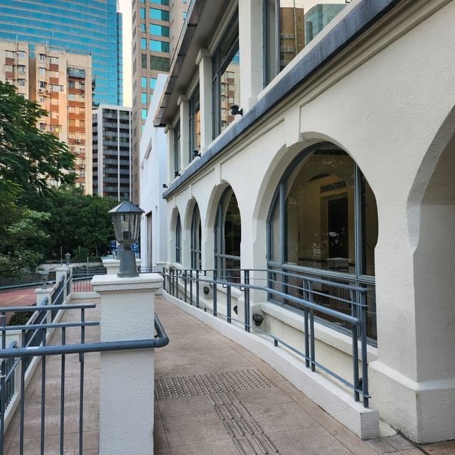 赤洲恐龍化石展覽，重返恐龍時代