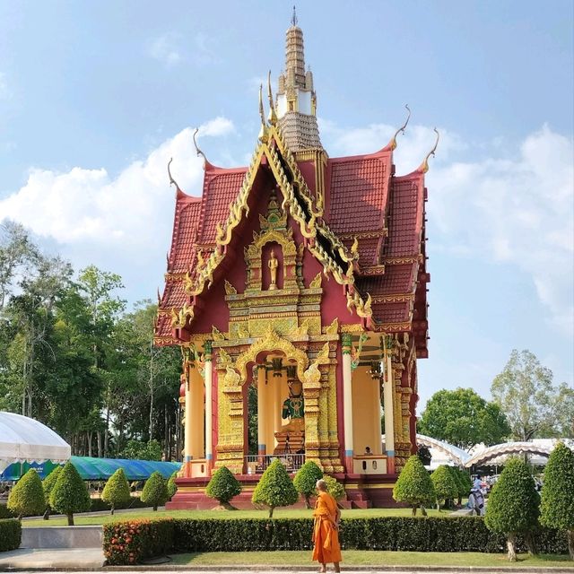 วัดมหาธาตุวชิรมงคล (วัดบางโทง)  จ.กระบี่