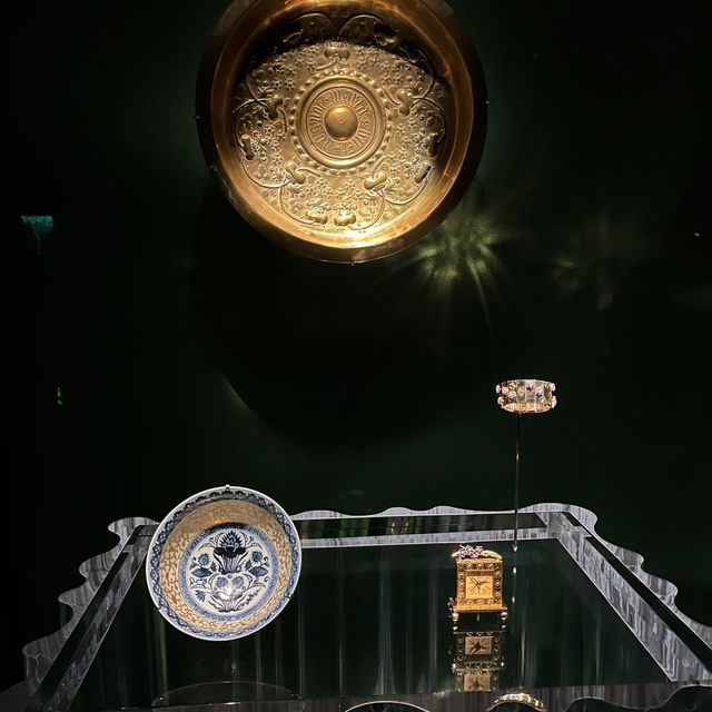 Explore A MUST VISIT Attraction- National Palace Museum in Taipei 