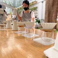 popular cafe