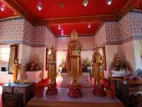 พามากราบสักการะ หลวงพ่อแก่นจันทน์