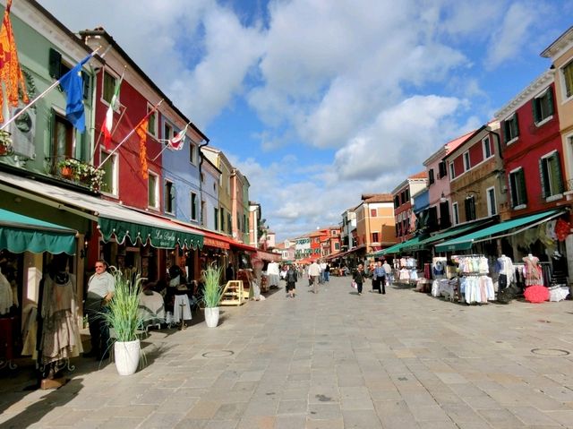 彷如走入五顏六色的童話小鎮 Burano 威尼斯彩色島