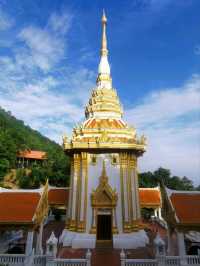วัดพระพุทธบาทภูควายเงิน : จ. เลย