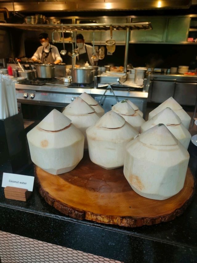 【バンコク】Hansar Bangkok Hotel 朝食ビュッフェ