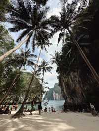 KO LAO LADING - Krabi, Thailand 