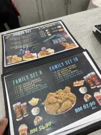 Popular spot for fried chicken lovers in Jeli
