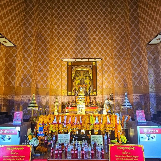 ไหว้ศาลหลักเมือง  บุรีรัมย์