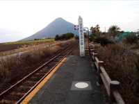 搭乘指宿玉手箱號，遊指宿溫泉，山川站騎自行車遊長崎鼻