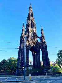 Exploring the Magic of Edinburgh