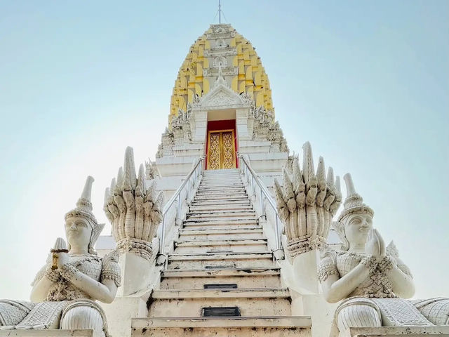 วัดพระศรีรัตนมหาธาตุวรมหาวิหาร จ.พิษณุโลก