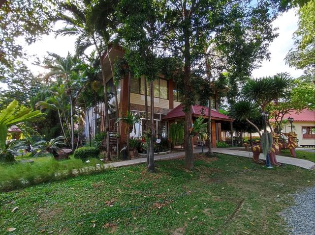 รีสอร์ทติดน้ำบรรยากาศดี บนเกาะเทโพ อุทัยธานี