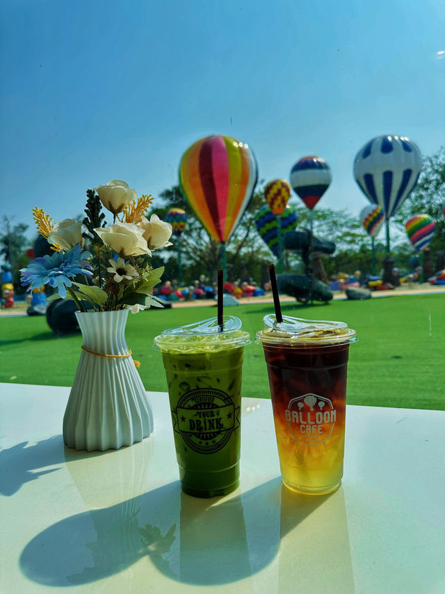 บอลลูนคาเฟ่ 