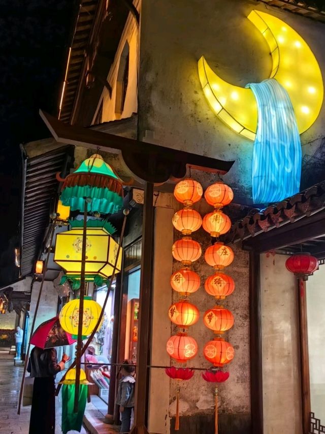 Flower Alley Rain Alley: Discover Hidden Beauty
