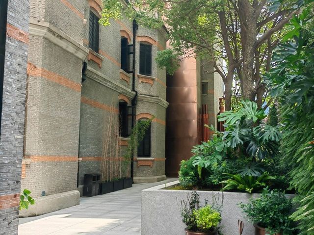 Shanghai City Walk:Zhang Yuan