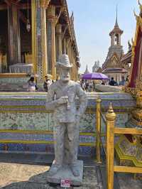 พาเยี่ยมชมพระบรมมหาราชวังและวัดพระศรีรัตนศาสดาราม