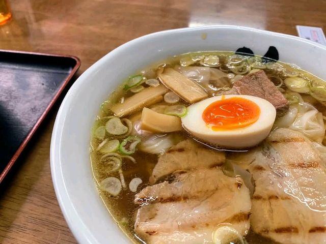 花鳥風月，日本拉麵第一名的酒田蝦餛飩拉麵