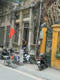 🇻🇳 Hanoi: A City Where Chaos Is an Art Form 🌆🏍  
