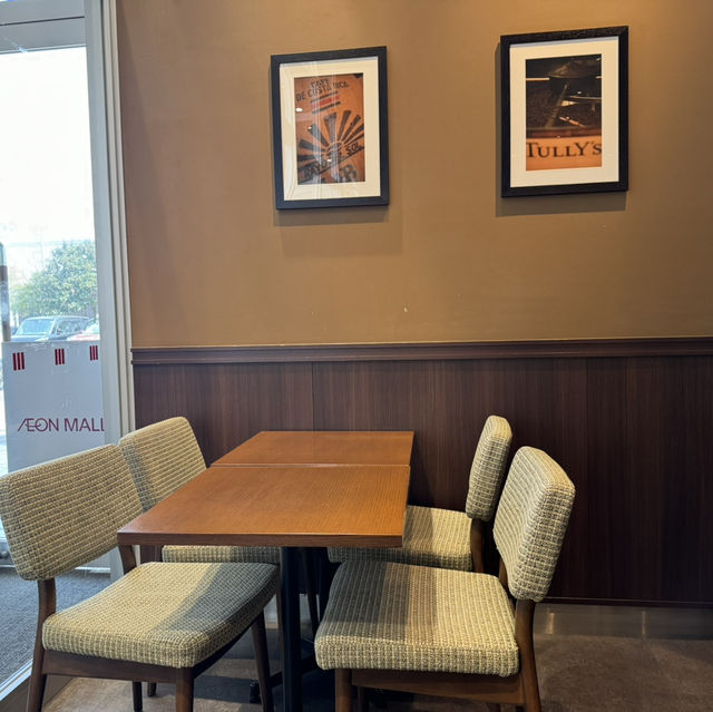 日本連鎖式早餐店~ Tully’s Coffee