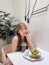 Cool Down in Hatyai: Shaved Ice & Vibes at Cheevit Cheeva