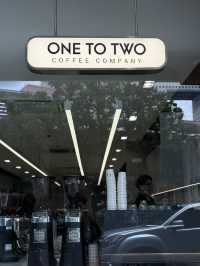ร้าน one to two สาขาเมเจอร์รัชโยธิน