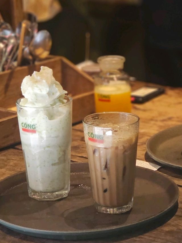 베트남 가면 꼭! 먹어봐야할 코코넛커피 ☺️