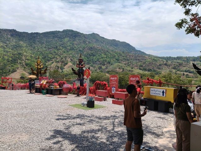 ท้าวเวสสุวรรณลอยฟ้า สายมูต้องห้ามพลาด