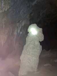 ถ้ำแม่อุสุ อุทยานแห่งชาติแม่เมย