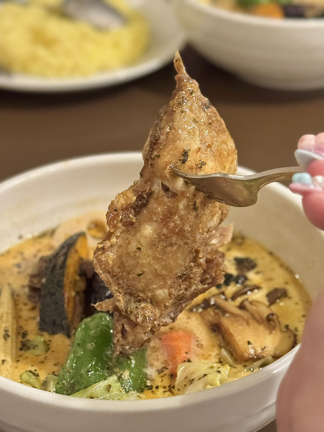 【北海道/札幌】コクと旨みのWスープのスープカレー