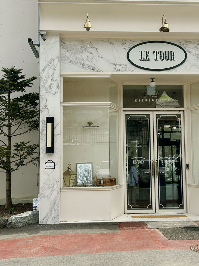 호텔 감성 카페, 스테이인터뷰 르투어에서의 여유로운 시간 🍰☕️